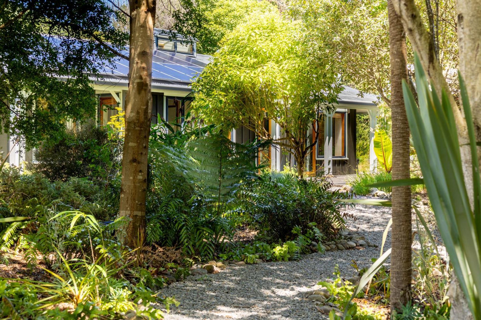 The Ponds On Greenhill Waikanae Exteriör bild