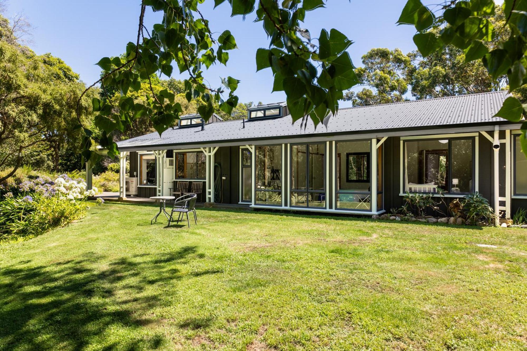 The Ponds On Greenhill Waikanae Exteriör bild